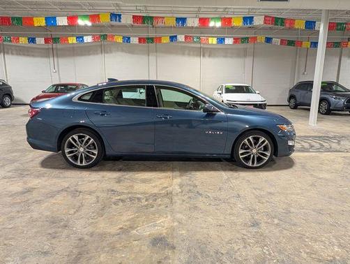 2024 Chevrolet Malibu 2LT