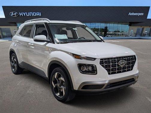 Lunar White 2026 Hyundai VENUE SEL
