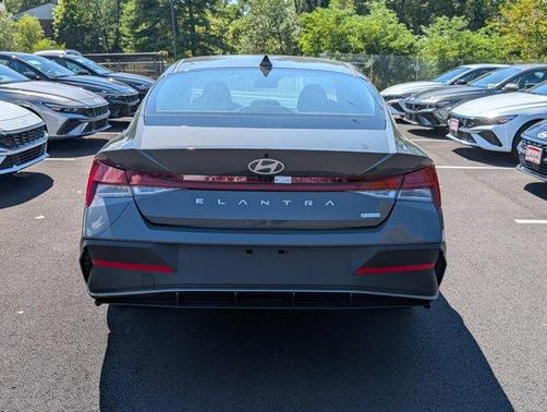 2025 Hyundai ELANTRA HEV Blue