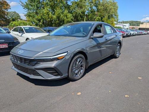 2025 Hyundai ELANTRA HEV Blue