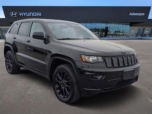 2018 Jeep Grand Cherokee Altitude