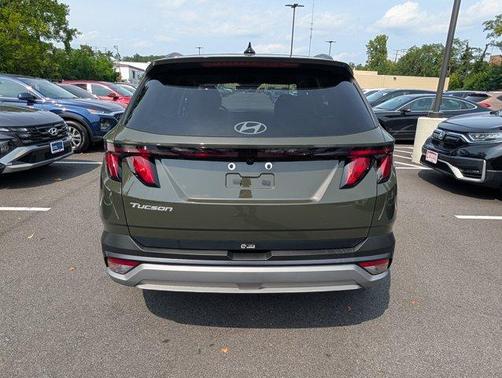 Green 2025 Hyundai TUCSON SEL