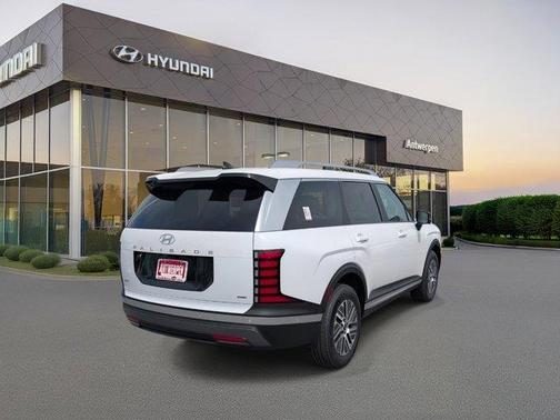 Pearl 2026 Hyundai Palisade Hybrid SEL 8P