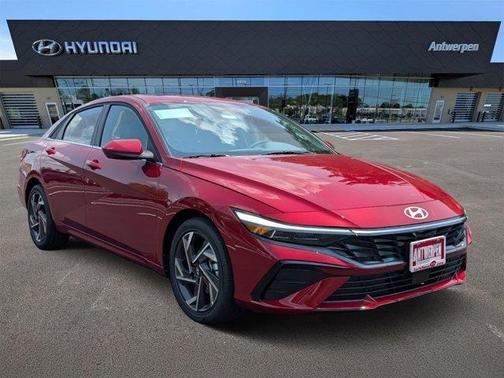 2025 Hyundai ELANTRA SEL Convenience