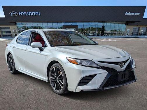 2019 Toyota Camry XSE