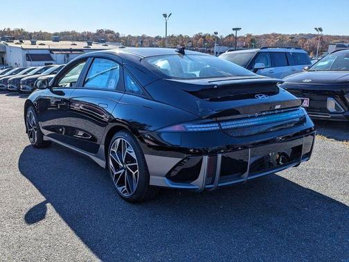 2024 Hyundai IONIQ 6 SEL