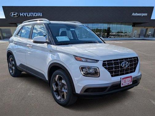 Lunar White 2026 Hyundai VENUE SEL