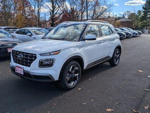 Lunar White 2026 Hyundai VENUE SEL