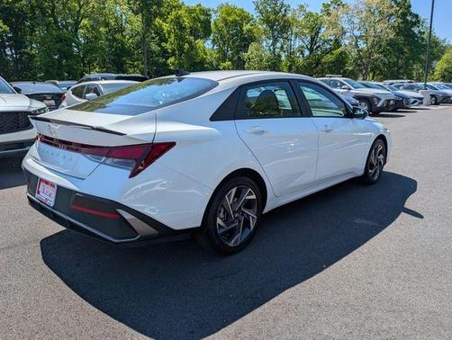 White 2025 Hyundai ELANTRA SEL Sport