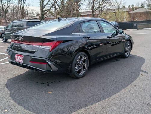 2026 Hyundai ELANTRA HEV Limited