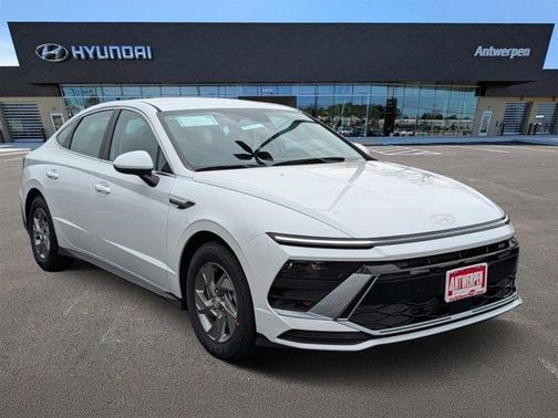 2026 Hyundai SONATA SE