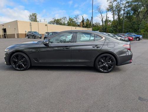 2023 Genesis G70 3.3T