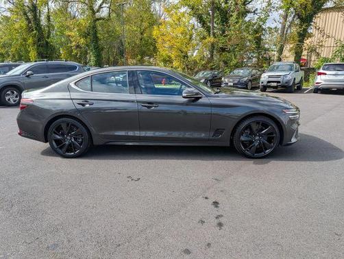 2023 Genesis G70 3.3T