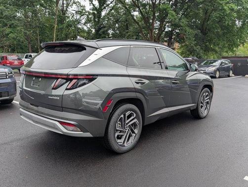 2025 Hyundai TUCSON Hybrid Limited