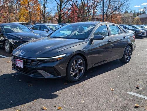 2026 Hyundai ELANTRA Limited