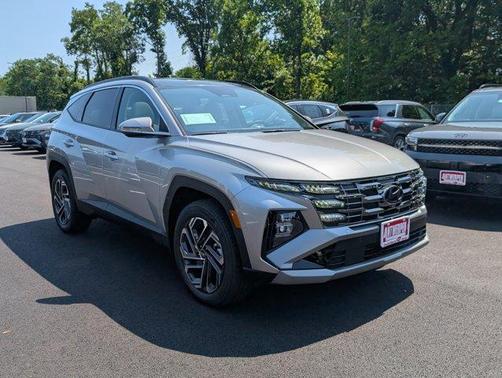 2025 Hyundai TUCSON Hybrid Limited