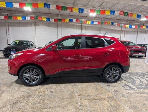 2015 Hyundai TUCSON SE