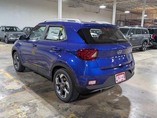 2025 Hyundai VENUE Limited