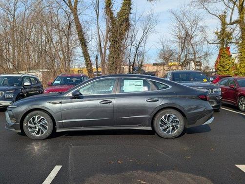 2026 Hyundai SONATA Hybrid Blue