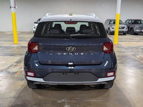2025 Hyundai VENUE Limited