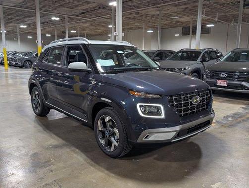 2025 Hyundai VENUE Limited