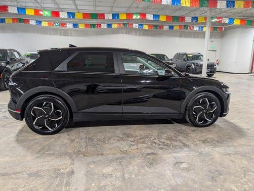 2022 Hyundai IONIQ 5 SE