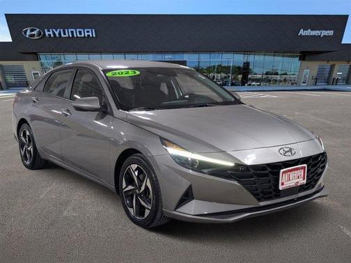 2023 Hyundai ELANTRA SEL