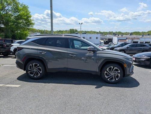 2025 Hyundai TUCSON Limited