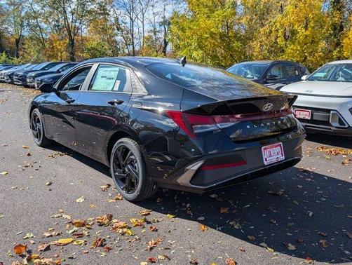 2026 Hyundai ELANTRA SEL