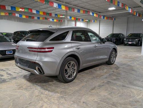 2025 Genesis GV70 2.5T