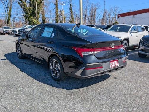 2025 Hyundai ELANTRA HEV Blue