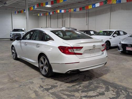 2020 Honda Accord Touring 2.0T