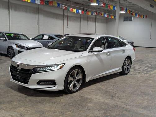 2020 Honda Accord Touring 2.0T