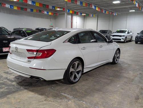2020 Honda Accord Touring 2.0T
