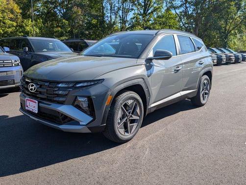 2026 Hyundai TUCSON SEL Premium