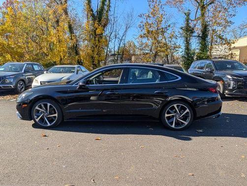 2023 Hyundai SONATA SEL Plus