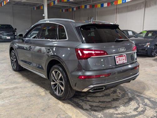 2024 Audi Q5 45 S line quattro Premium