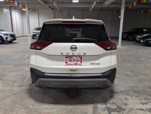 2021 Nissan Rogue SV