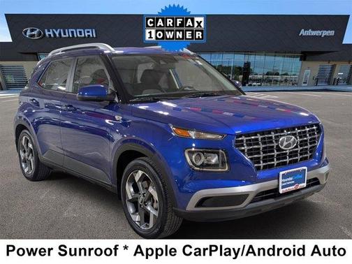 2022 Hyundai VENUE SEL