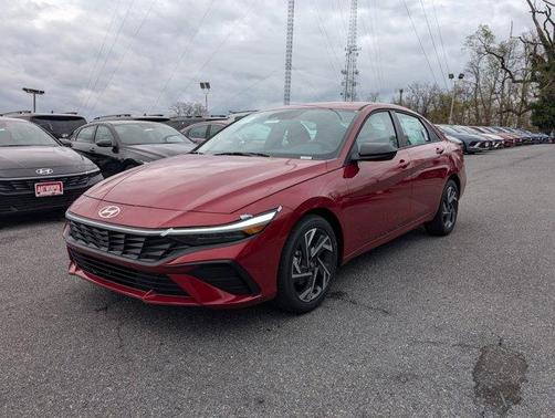 2025 Hyundai ELANTRA SEL Sport