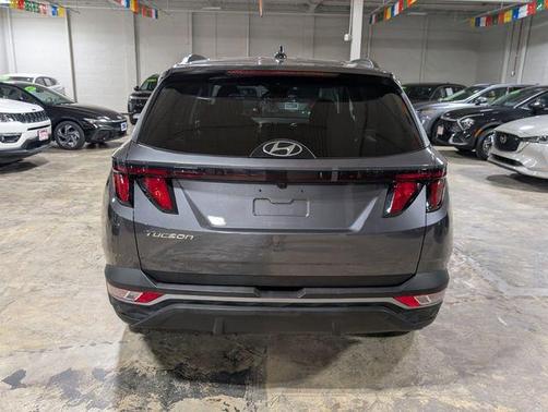 Titanium Gray 2024 Hyundai TUCSON SEL
