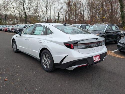 2026 Hyundai SONATA SE