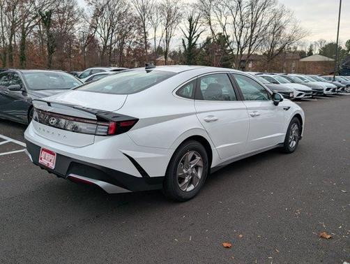 2026 Hyundai SONATA SE