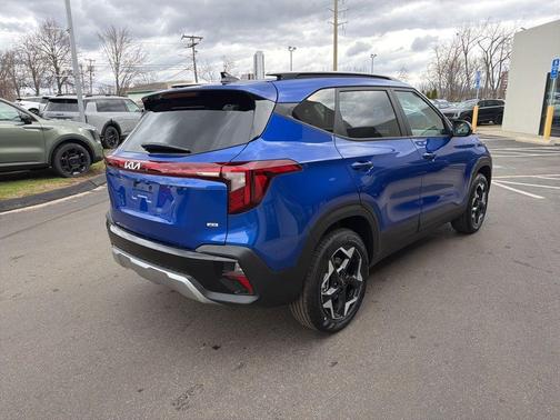 Neptune Blue 2026 Kia Seltos S