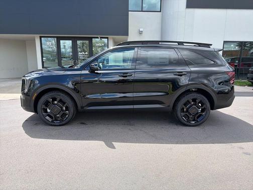 Ebony Black 2026 Kia Sorento X-Line SX