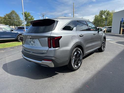 2025 Kia Sorento Plug-In Hybrid EX