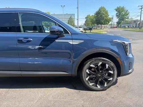 Midnight Black 2026 Kia Sorento EX