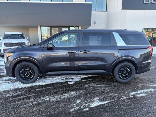 Metal 2026 Kia Carnival LX