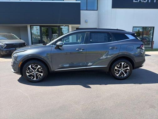 Gravity Gray 2024 Kia Sportage Hybrid EX