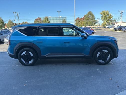 2026 Kia EV9 Wind